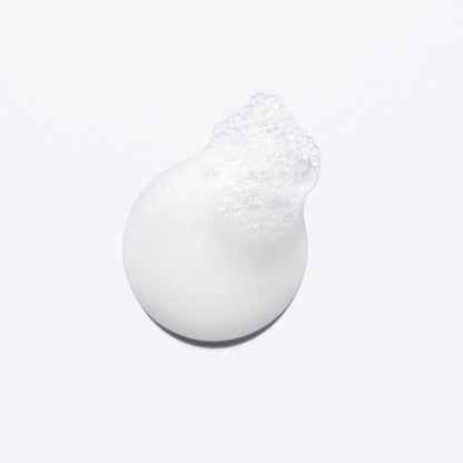 Kérastase Genesis Bain Nutri Fortifiant Riche erősítő sampon száraz, gyenge, hajhullásra hajlamos hajra 500 ml