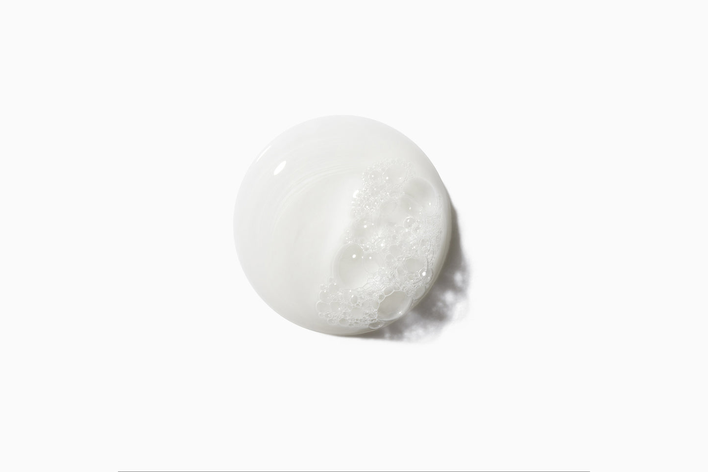 Hidratáló korpásodás elleni sampon érzékeny, száraz fejbőrre – Kérastase Symbiose Bain Crème 250 ml
