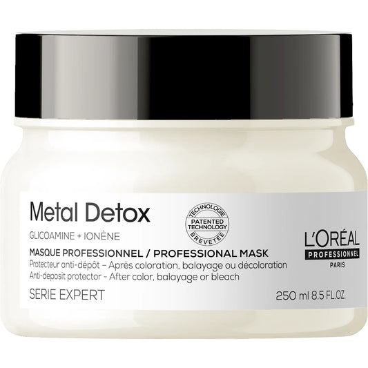 L'Oréal Professionnel Serie Expert Metal Detox hajpakolás fémlerakódás-gátló rendszerrel, minden szőkített, festett vagy balayage hajtípusra 250 ml
