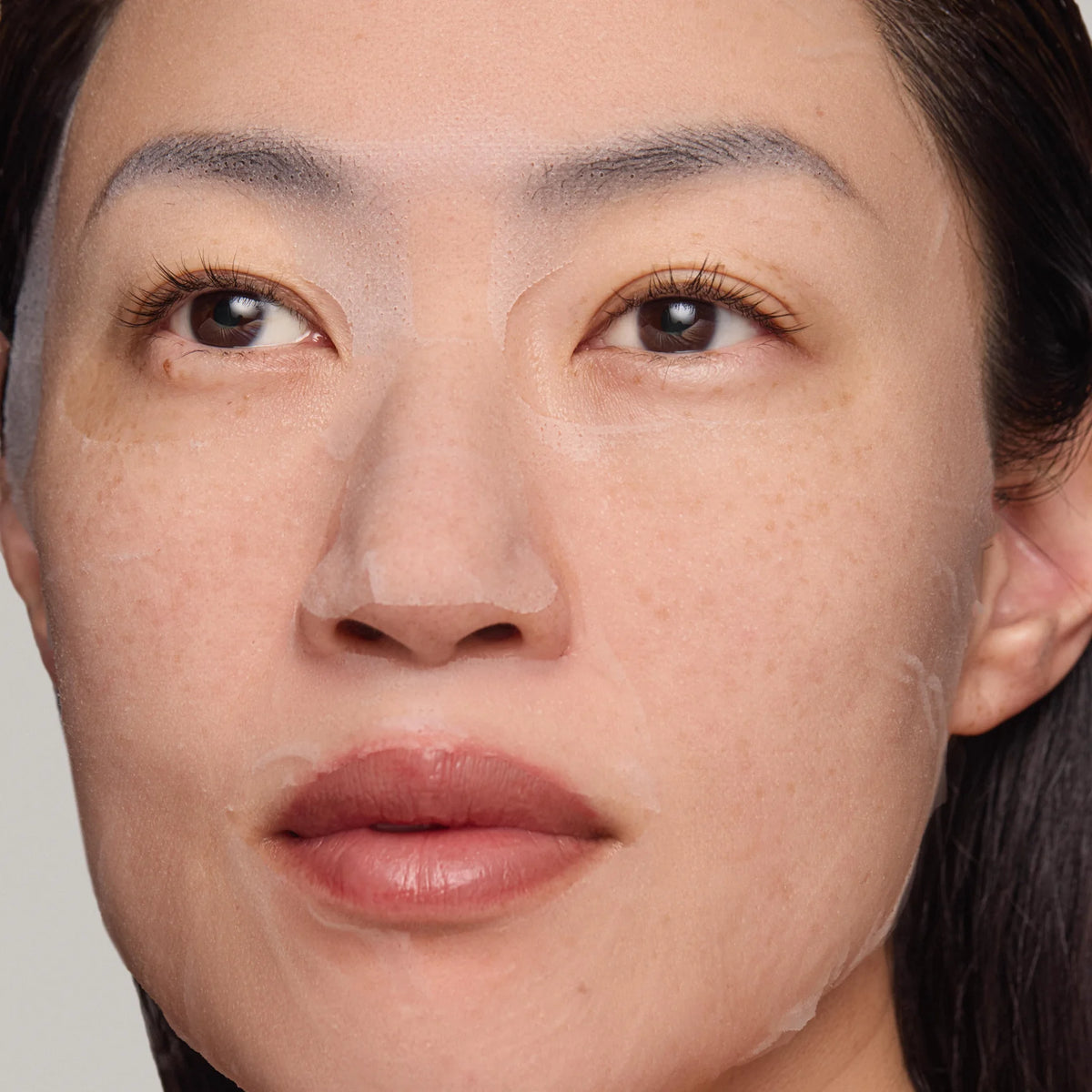 Mască iluminatoare cu 3% acid tranexamic Karuna Tranexamic Acid Radiance Revival Mask