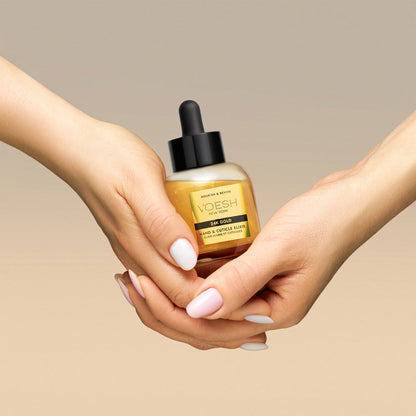 Ulei cu sclipici Voesh Hand & Cuticle Elixir 24K Gold